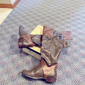 Two tone brown boots